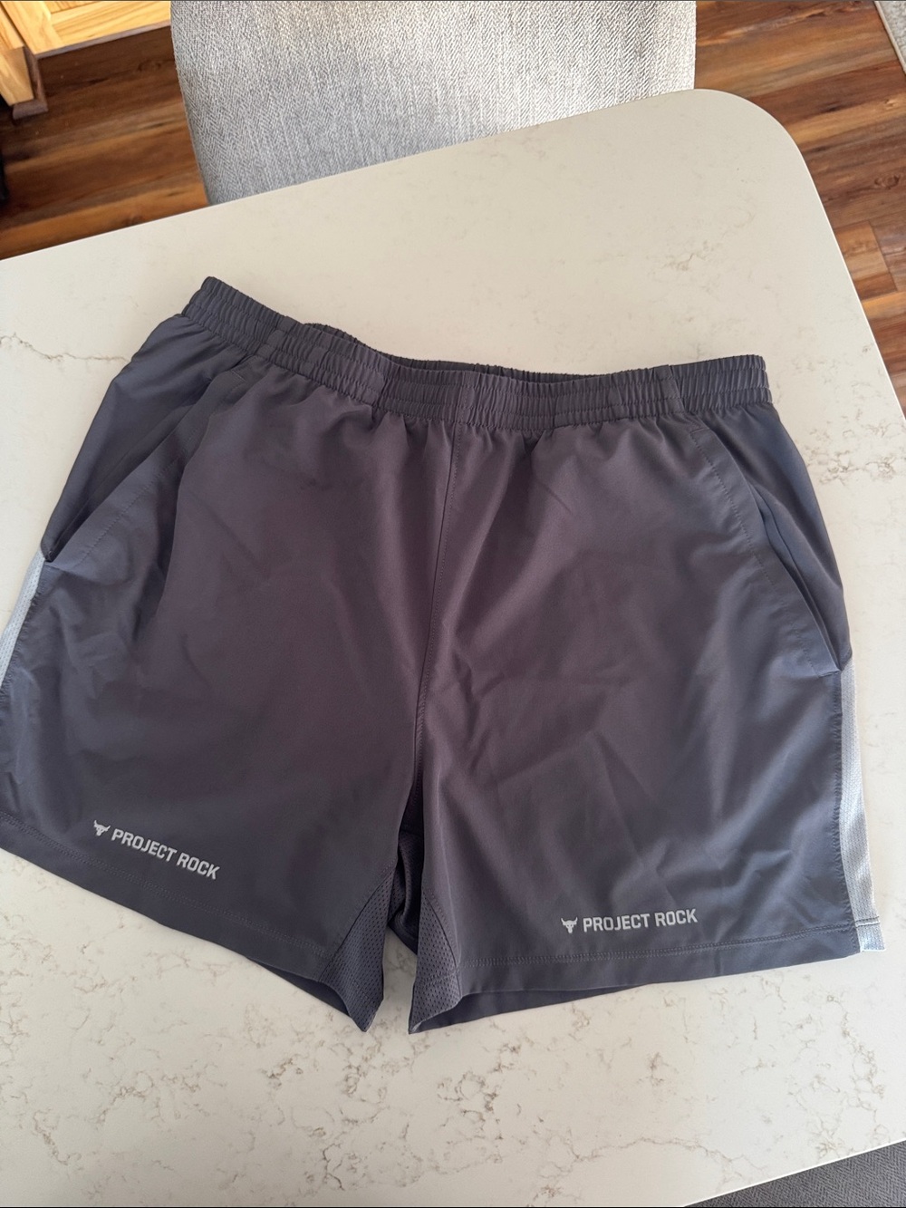 Under Armour Project Rock Men's 5in training Shorts in Dark Gray